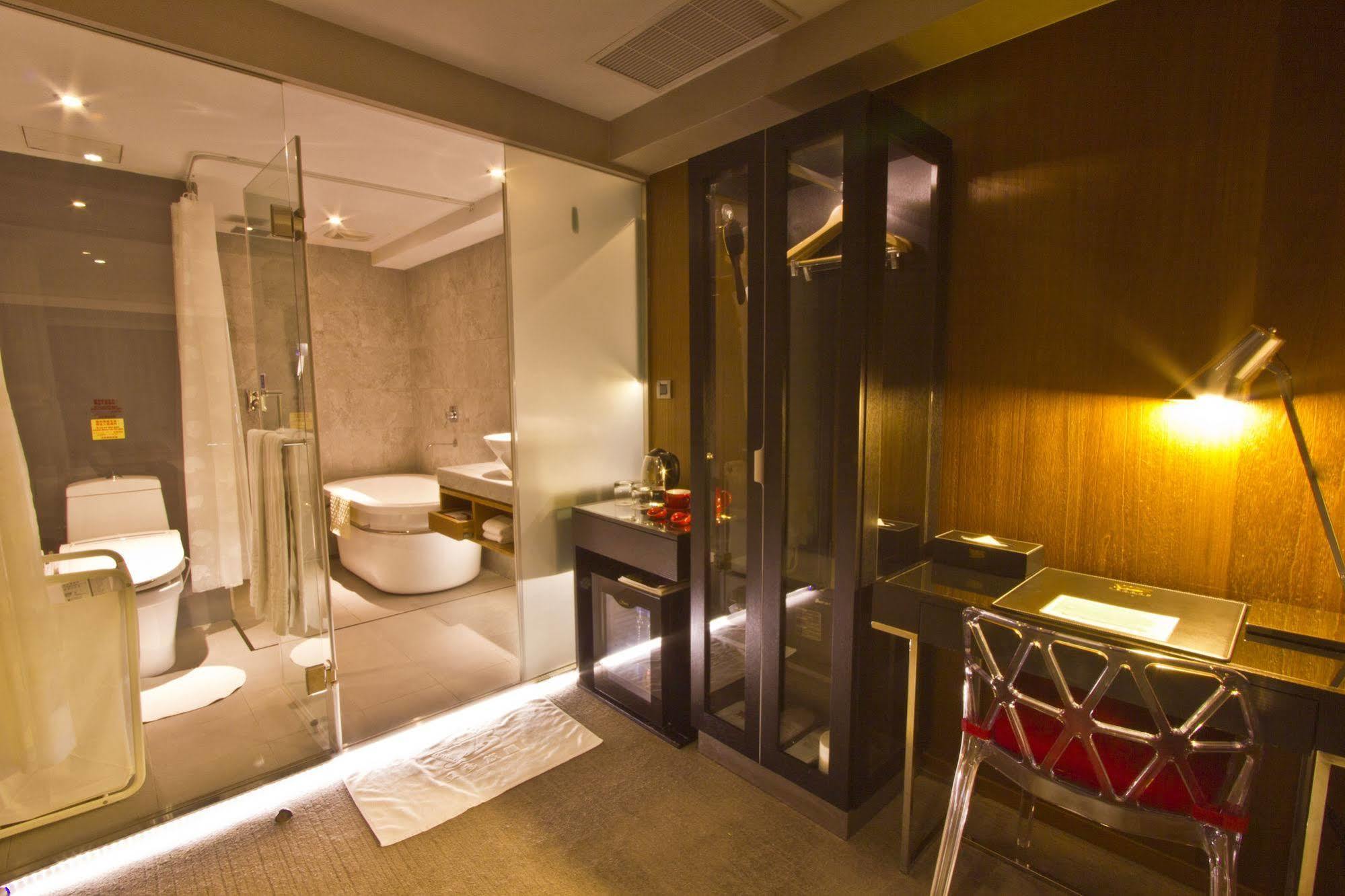 新麗旅店 Newful Hotel Taipei Bagian luar foto
